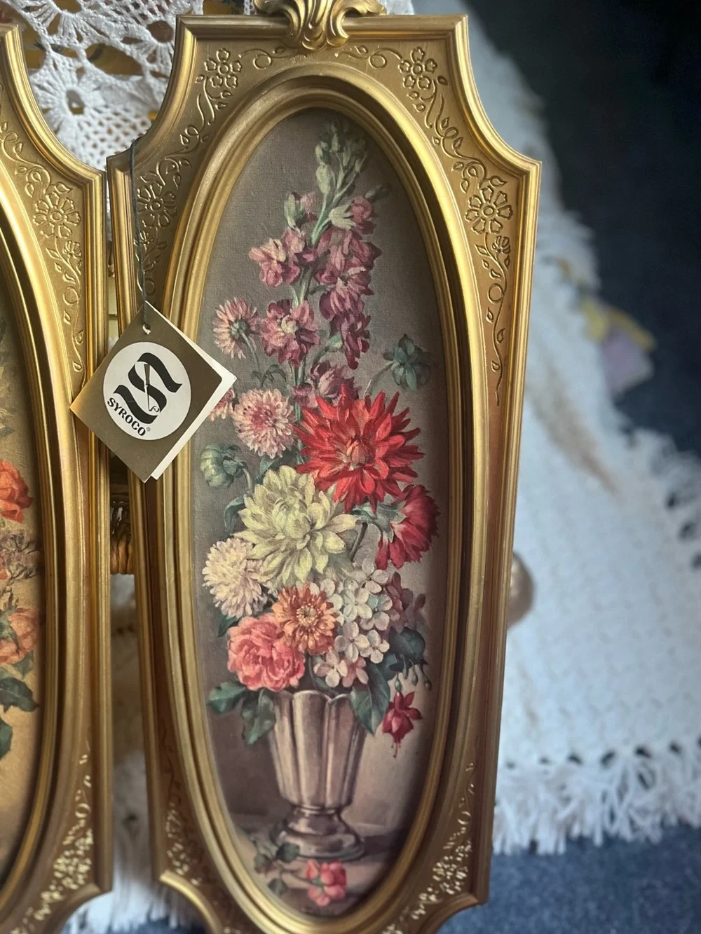 This vintage pair of floral wall art by Cecil Rubino from 1964-Syroco